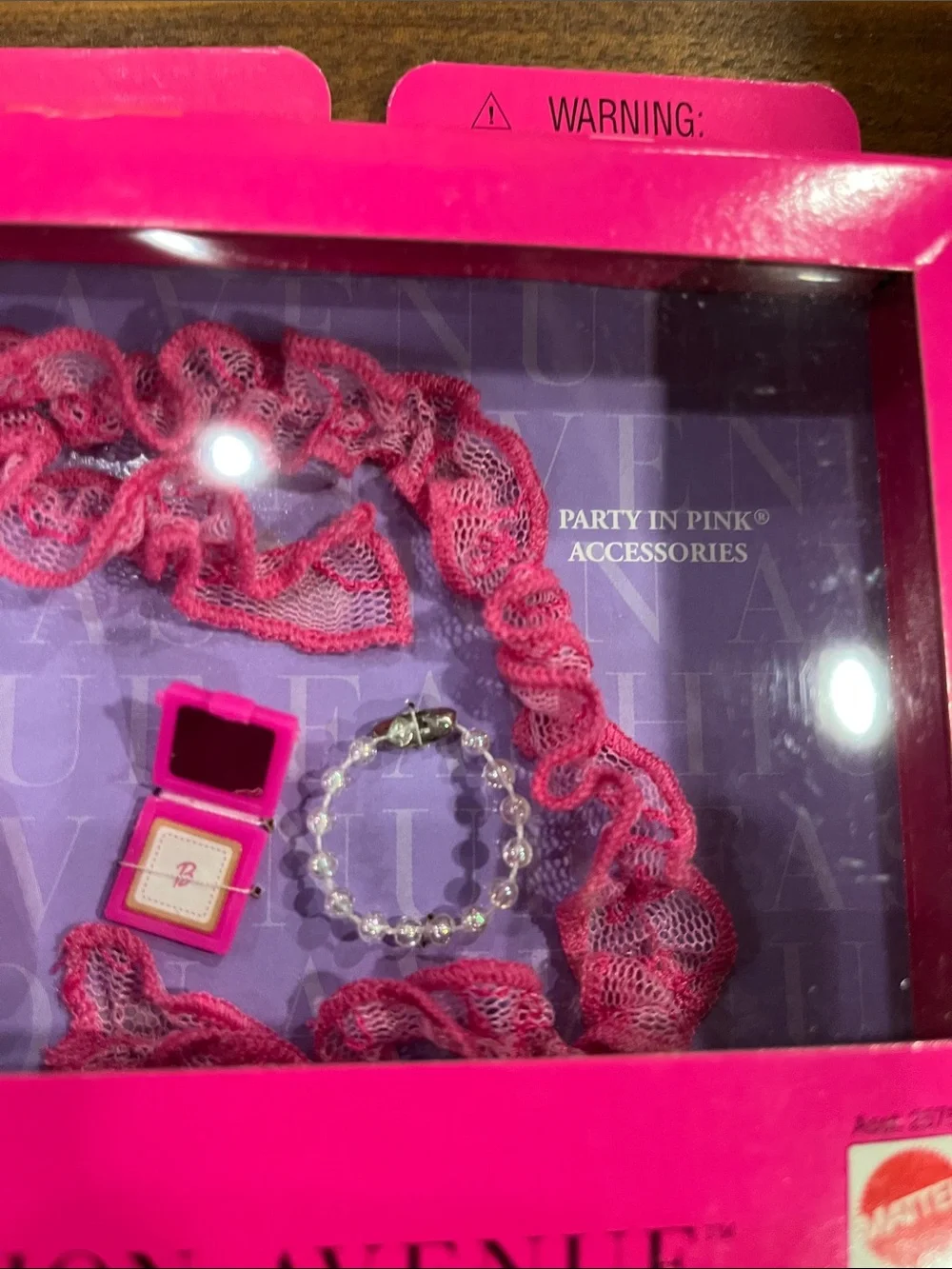 1999 Barbie Fashion Avenue “Party in Pink” Accessories Pack